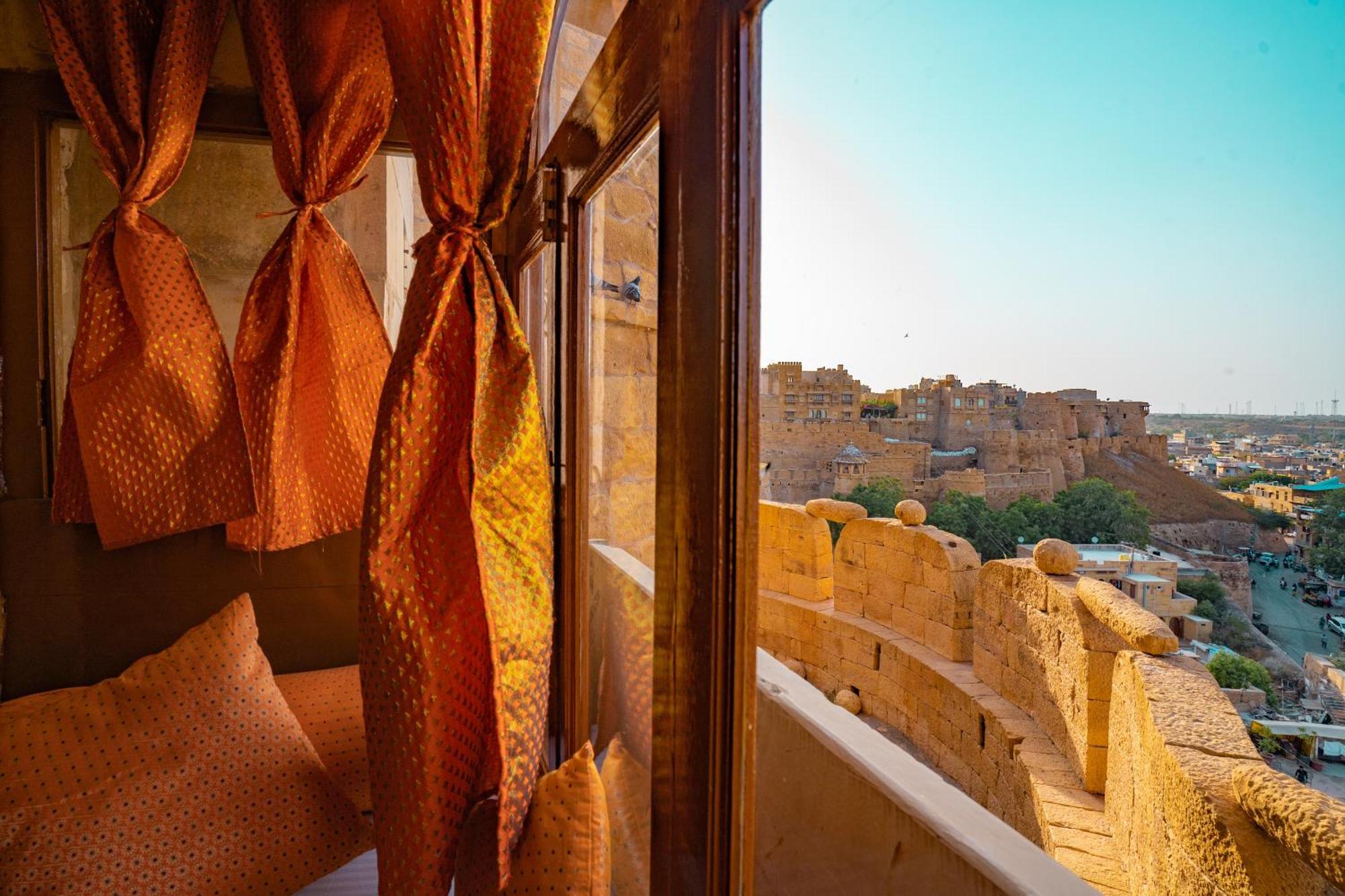 Hotel Garh Jaisal Haveli Jaisalmer Exterior photo